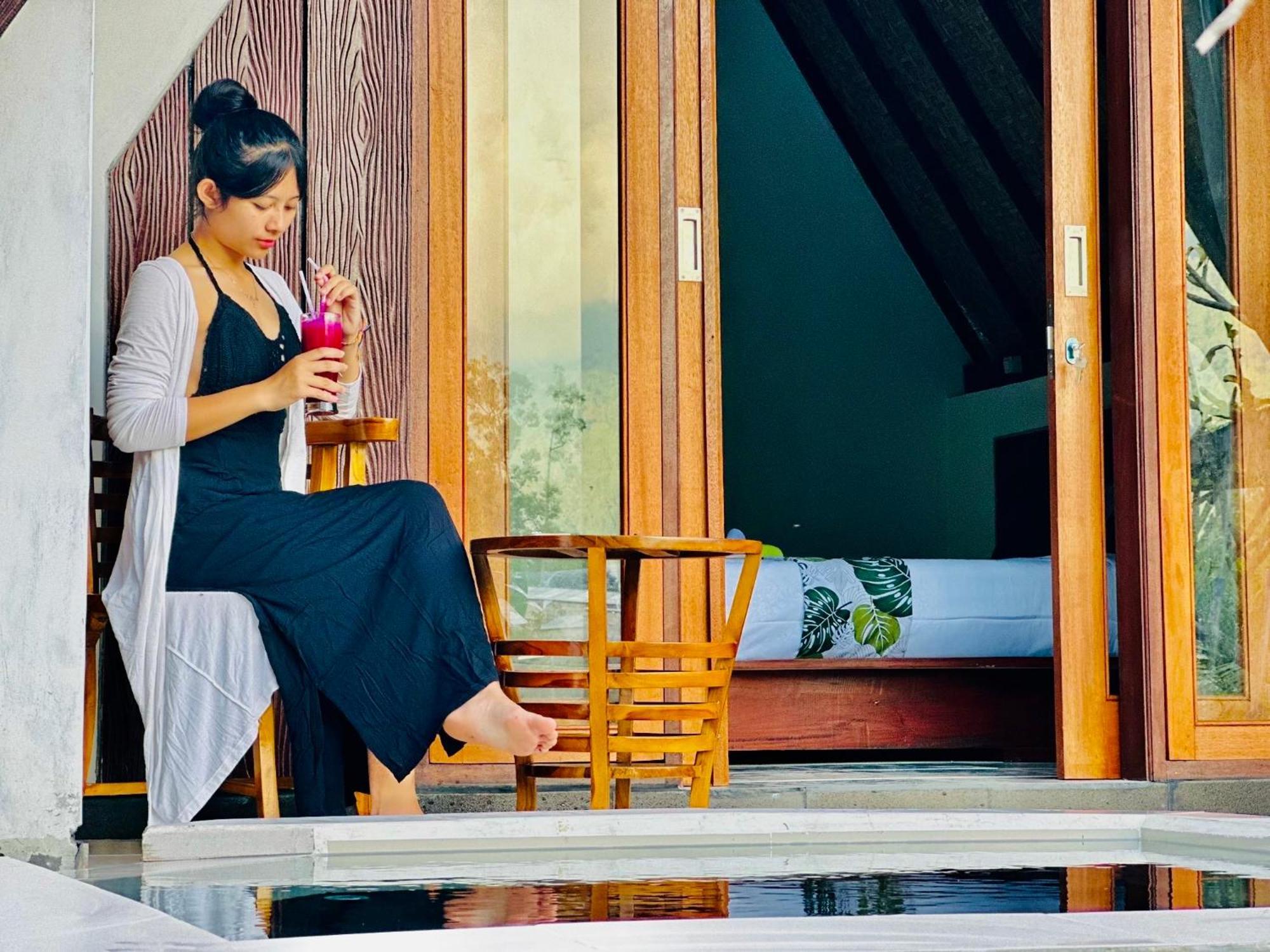 Ampik Batur With Private Hot Springs Bed & Breakfast Kubupenlokan Exterior foto