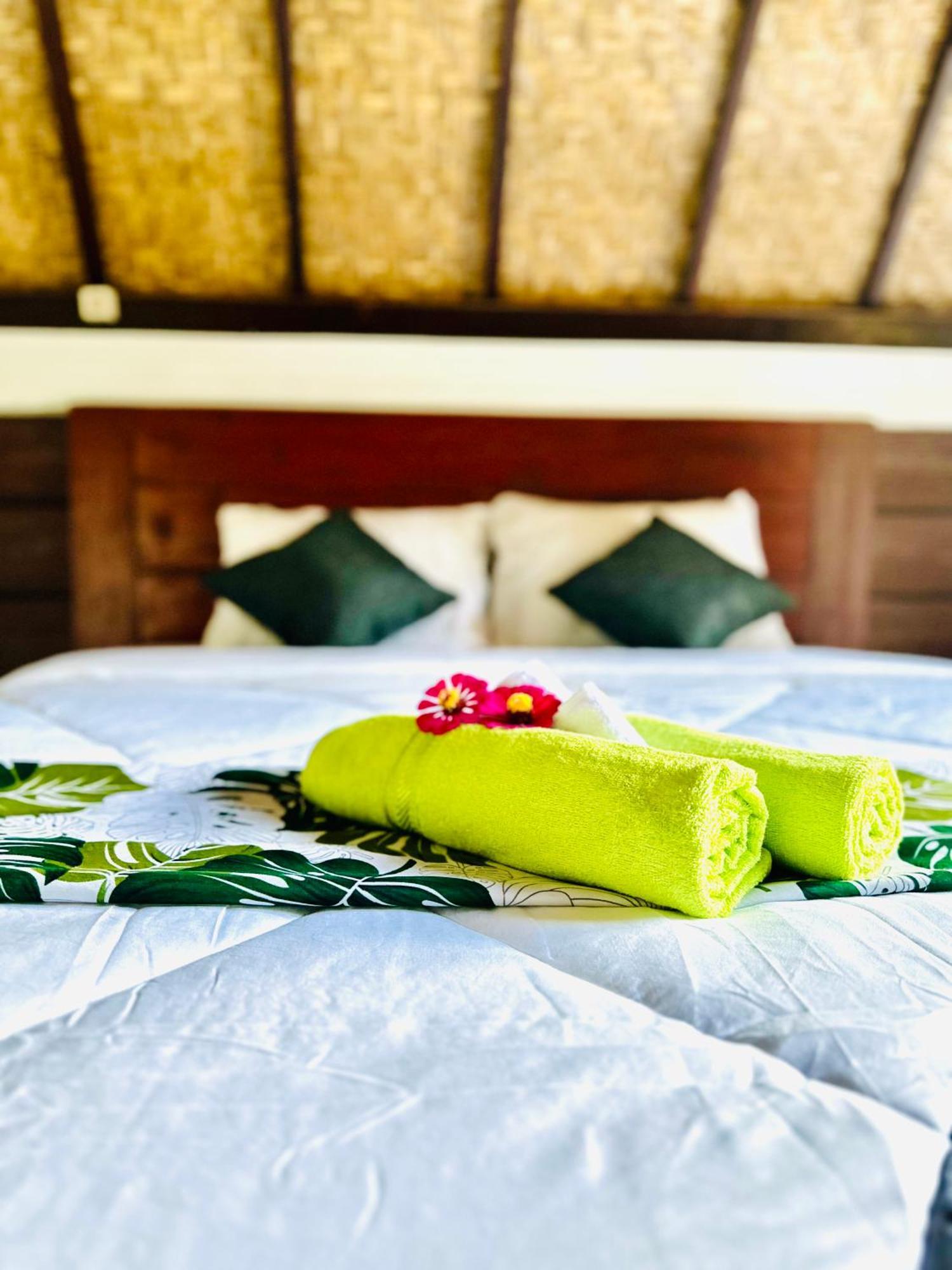 Ampik Batur With Private Hot Springs Bed & Breakfast Kubupenlokan Exterior foto